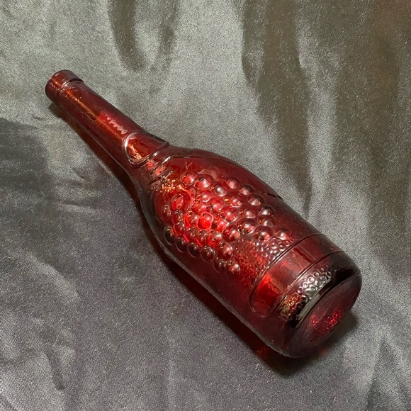Vintage Red Wine Bottle Antique - Picture 3 of 11